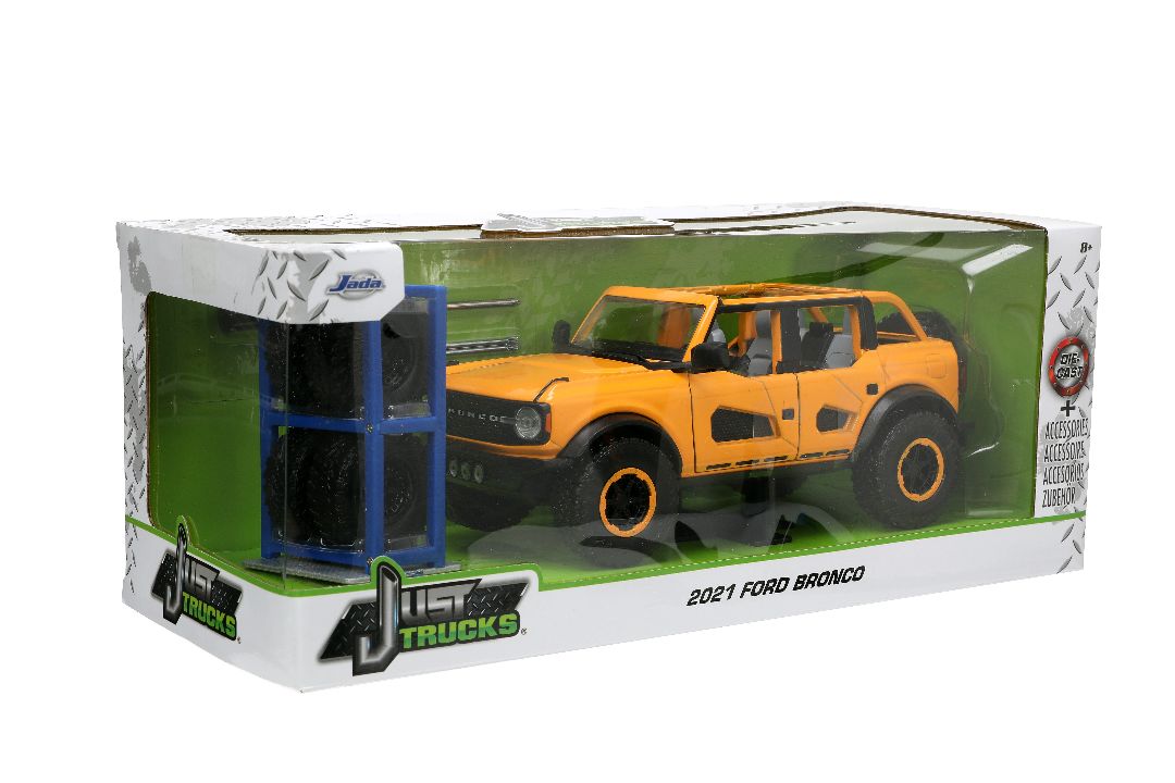 Jada 1/24 "Just Trucks" with Rack2021 Ford Bronco