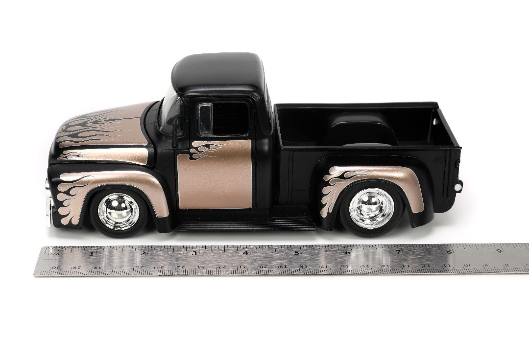 Jada 1/24 "Just Trucks" with Rack1956 Ford F-100 - Click Image to Close