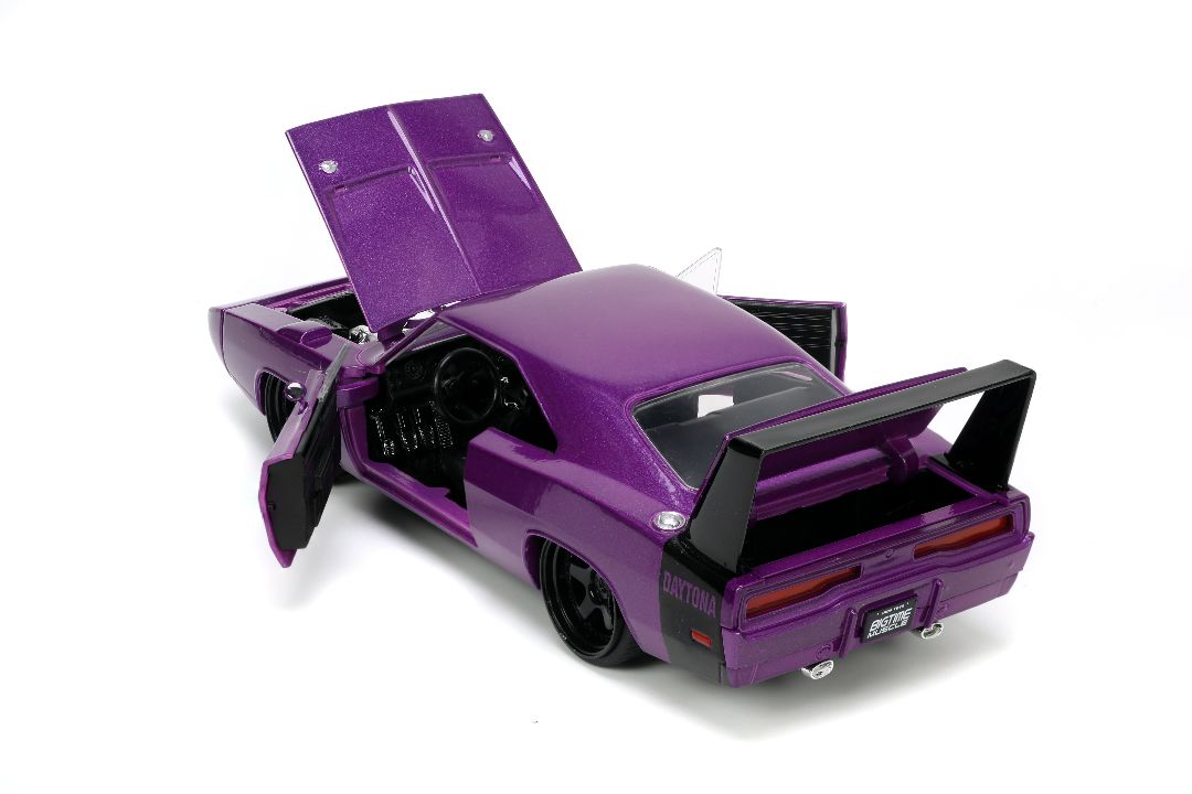 Jada 1/24 "BIGTIME Muscle" 1969 Dodge Charger Daytona