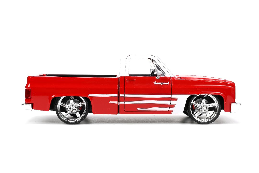 Jada 1/24 "Just Trucks" with Rack 1985 Chevy C10 - Glossy Red/Wh