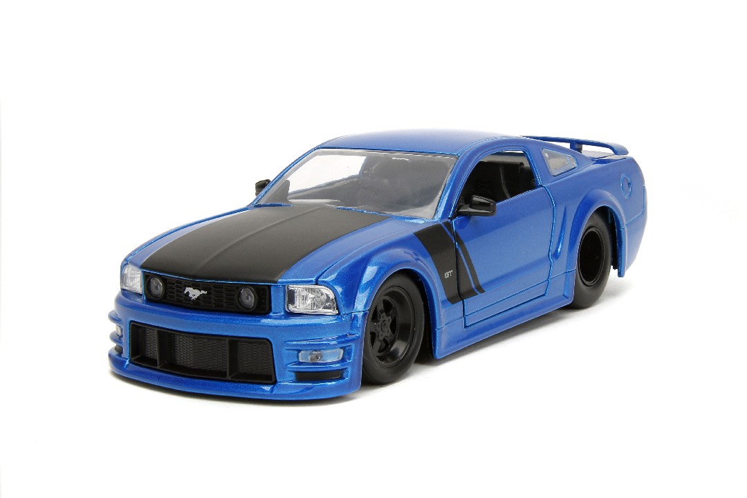 Jada 1/24 "BIGTIME Muscle" 2006 Ford Mustang GT - Click Image to Close