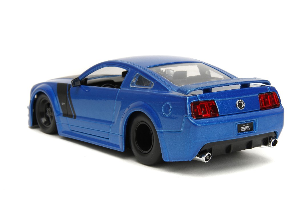 Jada 1/24 "BIGTIME Muscle" 2006 Ford Mustang GT - Click Image to Close