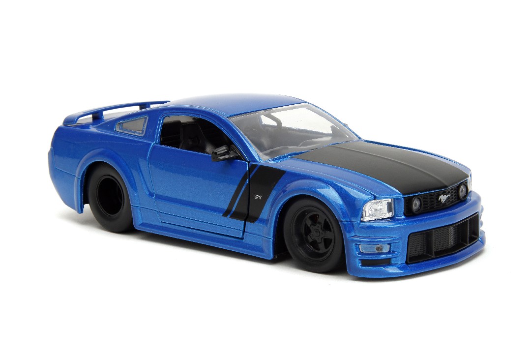 Jada 1/24 "BIGTIME Muscle" 2006 Ford Mustang GT - Click Image to Close