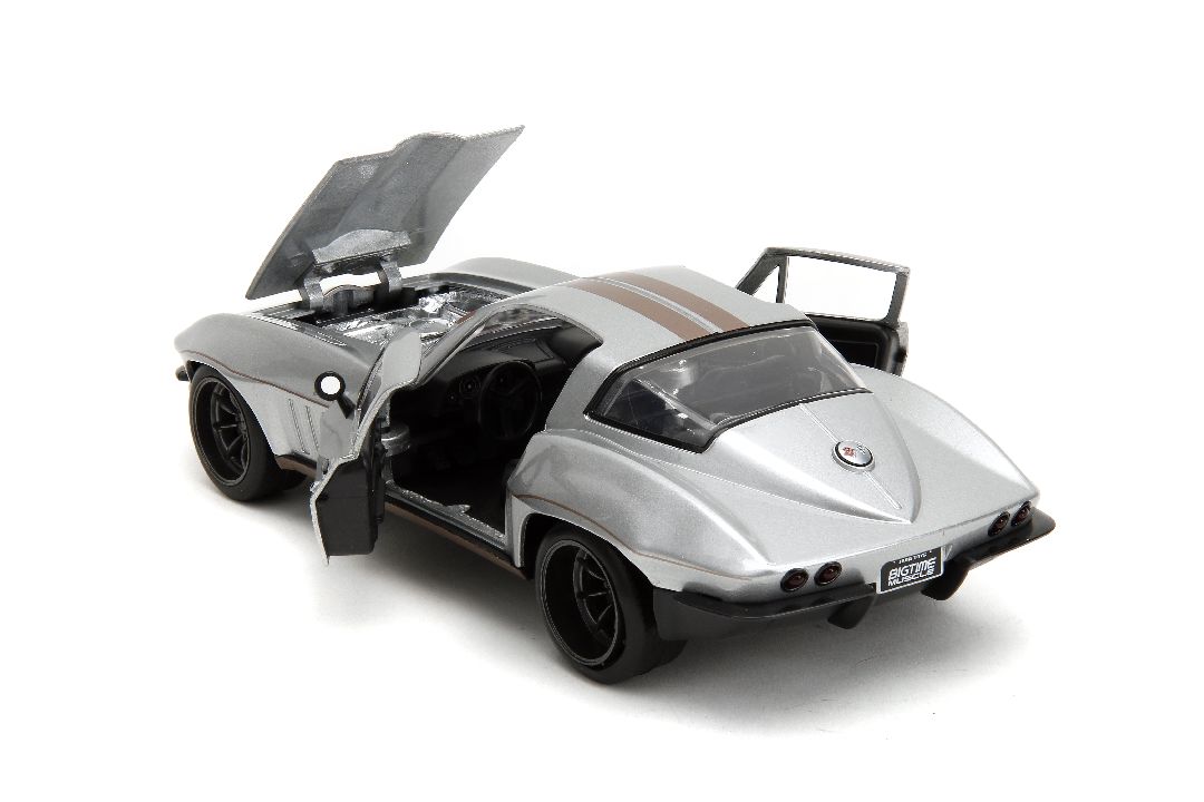 Jada 1/24 "BIGTIME Muscle" 1966 Chevy Corvette - Click Image to Close