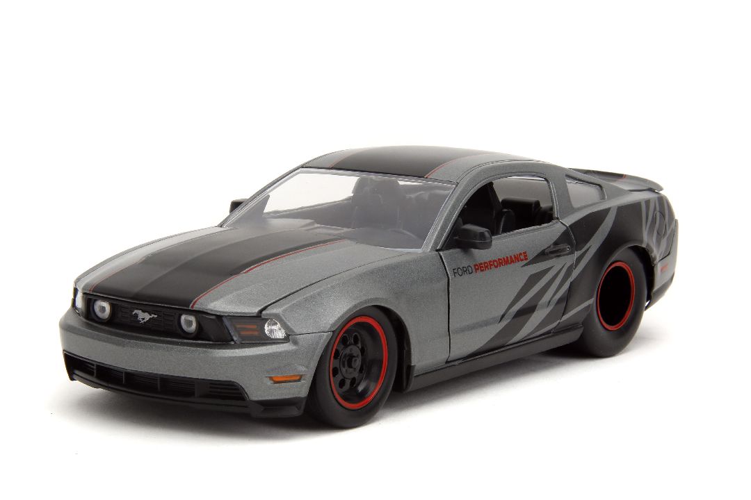 Jada 1/24 "BIGTIME Muscle" 2010 Ford Mustang GT