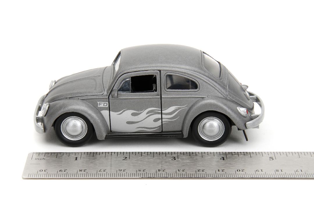 Jada 1/32 "PUNCH BUGGY" 1959 VW Beetle W/Boxing Gloves - Gray - Click Image to Close