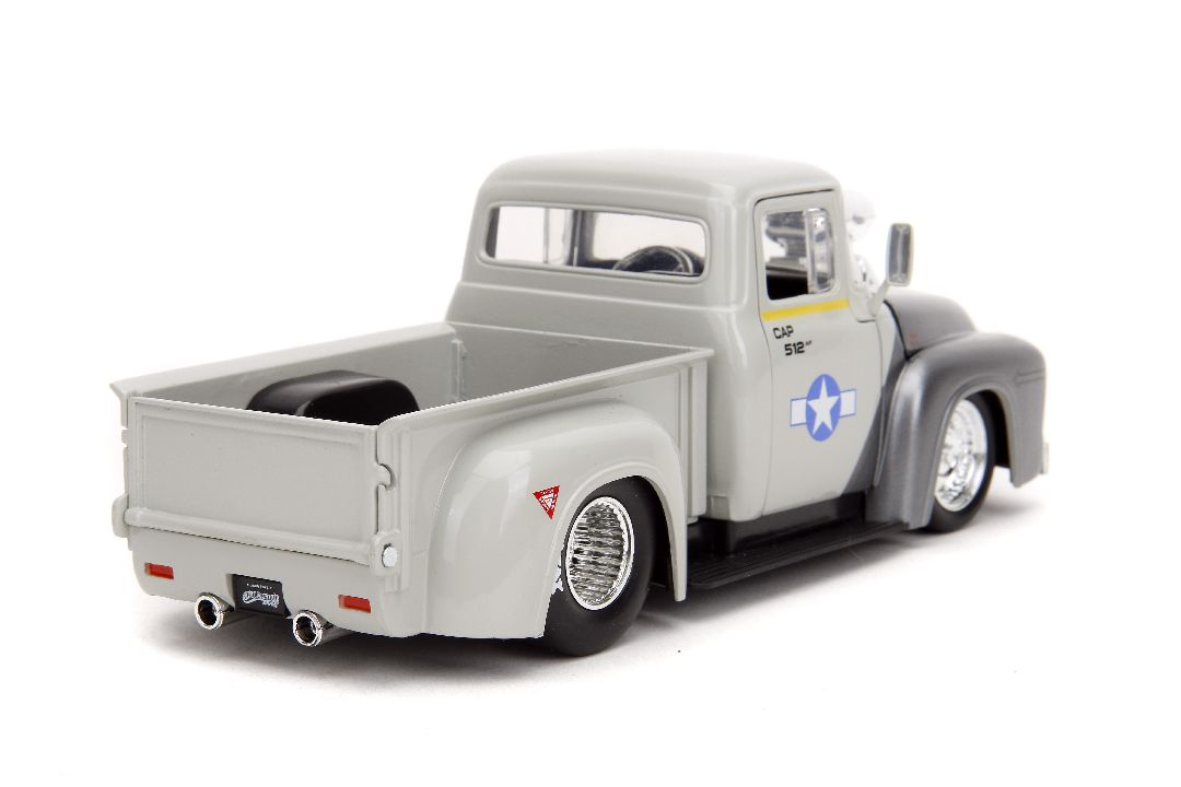 Jada 1/24 "Hollywood Rides" Street Fighter 1956 Ford F-100 - Click Image to Close