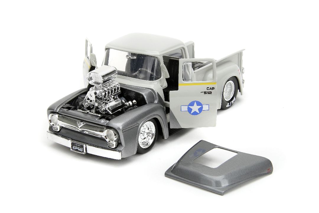 Jada 1/24 "Hollywood Rides" Street Fighter 1956 Ford F-100 - Click Image to Close