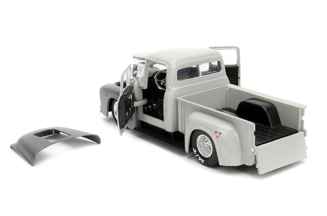 Jada 1/24 "Hollywood Rides" Street Fighter 1956 Ford F-100 - Click Image to Close