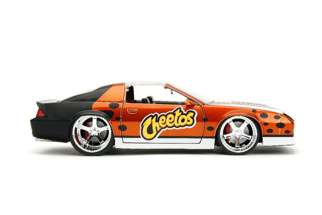 Jada 1/24 "Hollywood Rides" Cheetos 1985 Chevy Camaro w/Chester - Click Image to Close