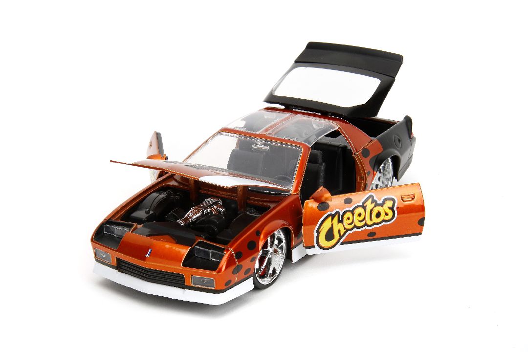 Jada 1/24 "Hollywood Rides" Cheetos 1985 Chevy Camaro w/Chester - Click Image to Close
