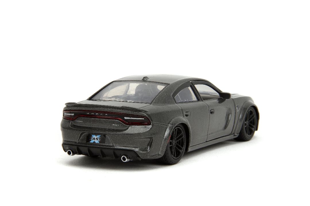 Jada 1/32 "Fast & Furious" Dom's 2021 Dodge Charger SRT Hellcat - Click Image to Close