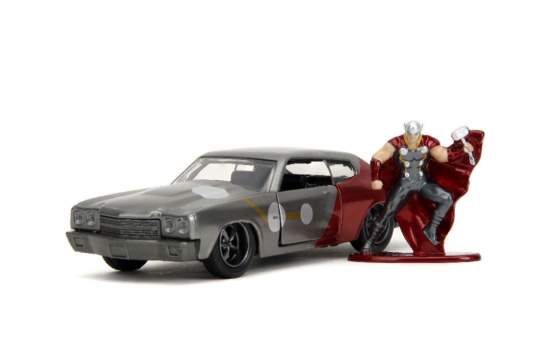 Jada 1/32 "Hollywood Rides" Marvel 1970 Chevelle SS w/Thor - Click Image to Close