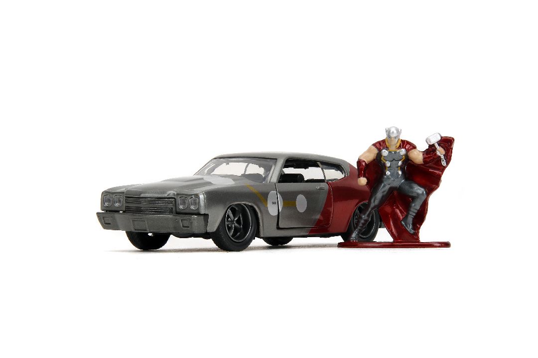 Jada 1/32 "Hollywood Rides" Marvel 1970 Chevelle SS w/Thor - Click Image to Close