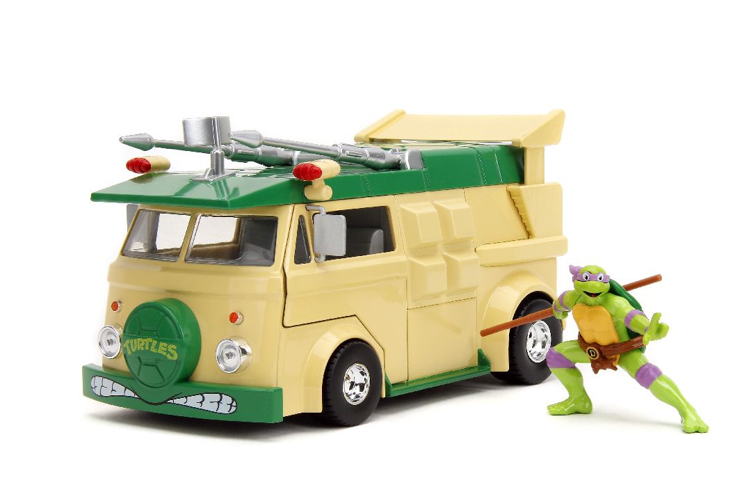 Jada 1/24 "Hollywood Rides" TMNT Party Wagon W/Donatello - Click Image to Close