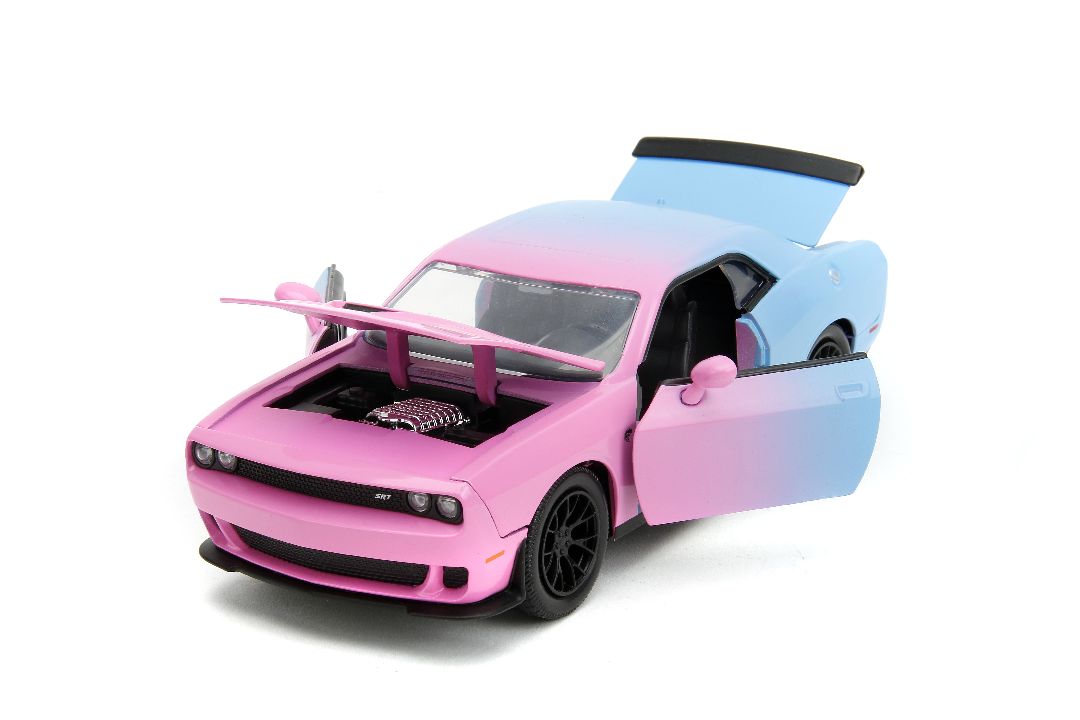 Jada 1/24 "Pink Slips" 2015 Challenger SRT Hellcat - Blue/Pink - Click Image to Close