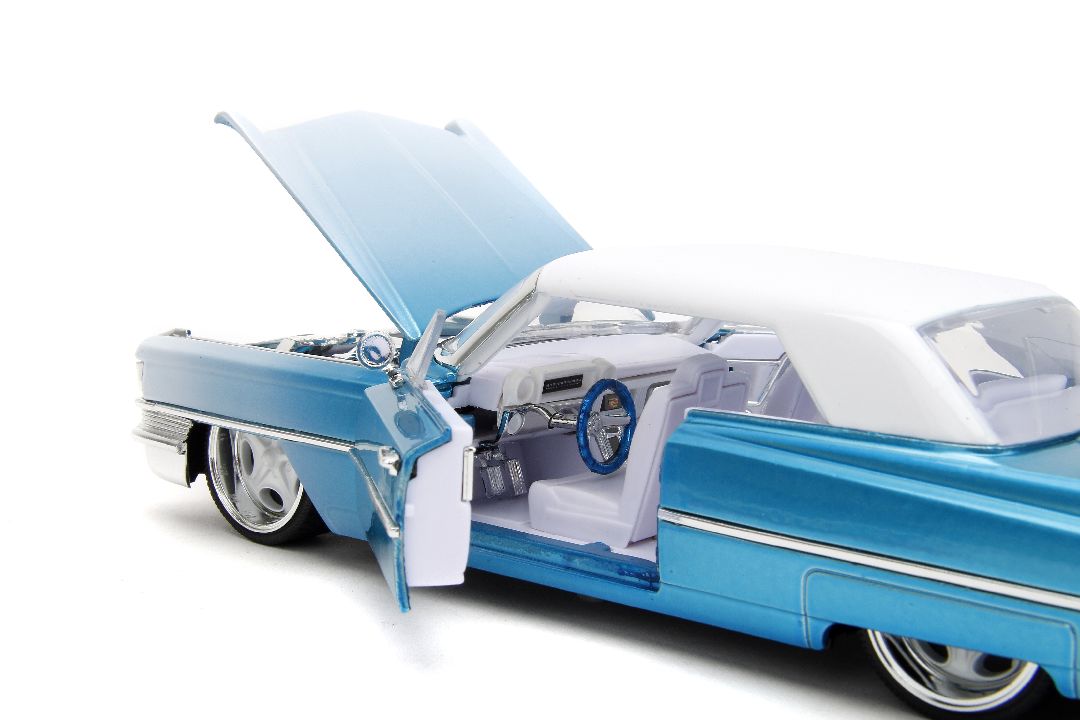 Jada 1/24 "Pink Slips" 1963 Cadillac - Candy Blue Gradient - Click Image to Close