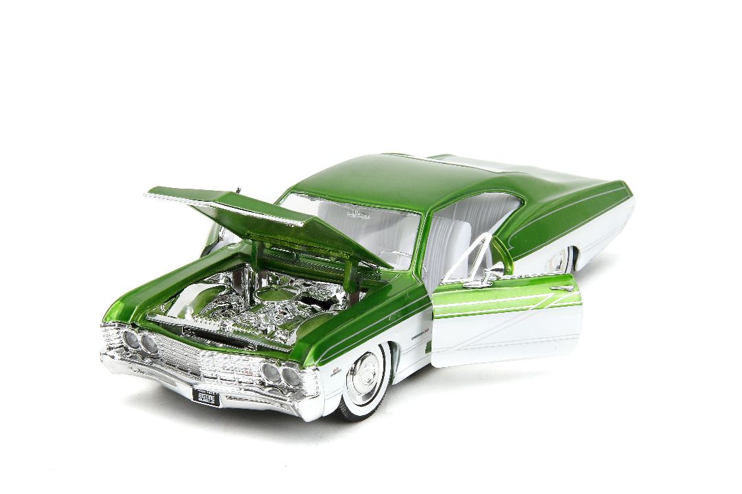 Jada 1/24 "BIGTIME Muscle" - Chevy Impala 2-Door - Click Image to Close