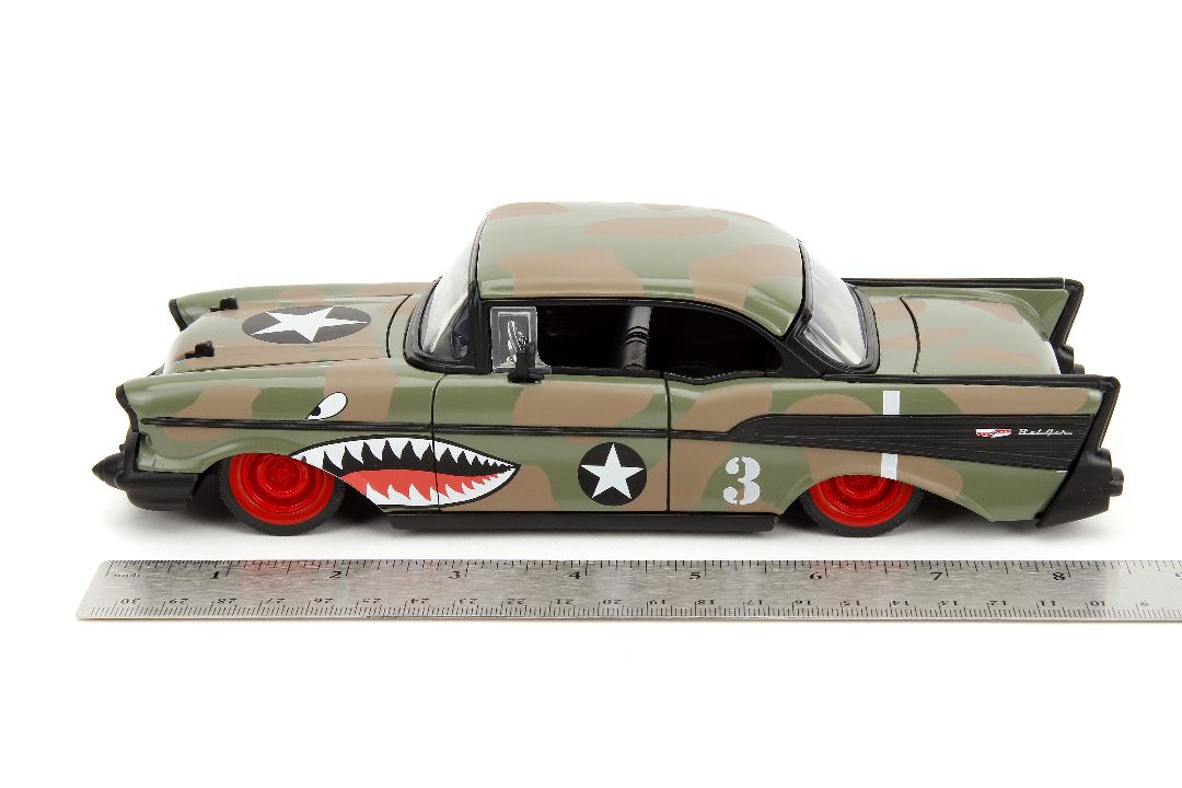 Jada 1/24 "BIGTIME Muscle" - 1957 Chevy Bel Air - Click Image to Close