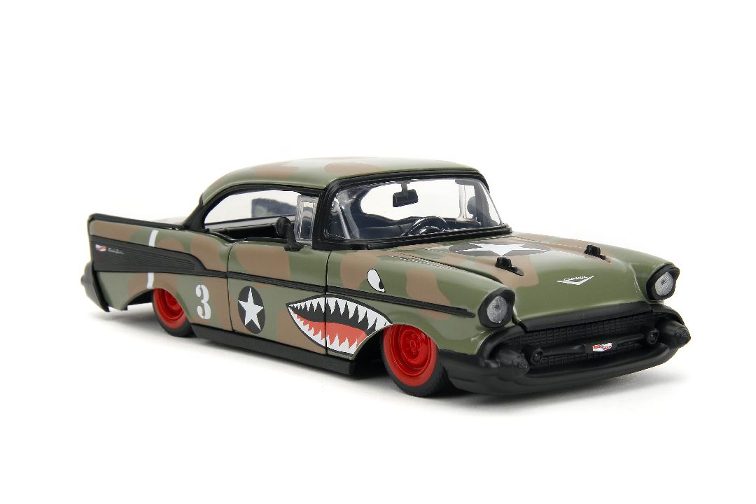 Jada 1/24 "BIGTIME Muscle" - 1957 Chevy Bel Air - Click Image to Close