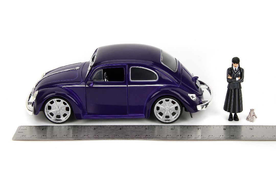 Jada 1/24 "Hollywood Rides" 1959 VW Beetle w/ Wednesday Addams
