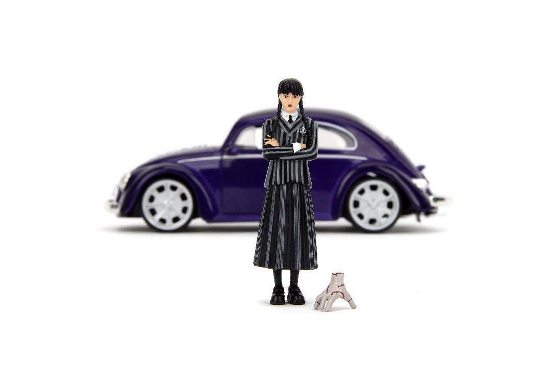 Jada 1/24 "Hollywood Rides" 1959 VW Beetle w/ Wednesday Addams