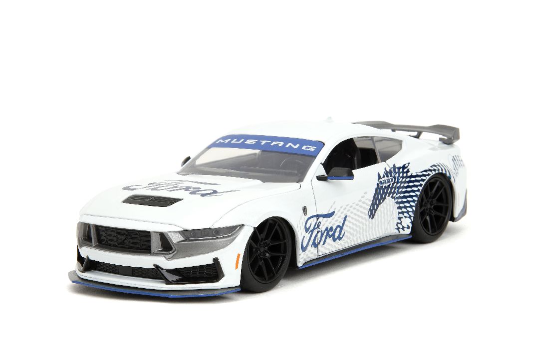 Jada 1/24 "BIGTIME Muscle" 2024 Mustang Dark Horse - White - Click Image to Close