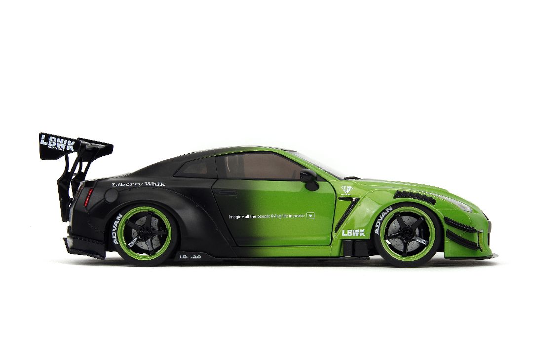 Jada 1/18 "Pink Slips" - Nissan GT-R (R35) Liberty Walk
