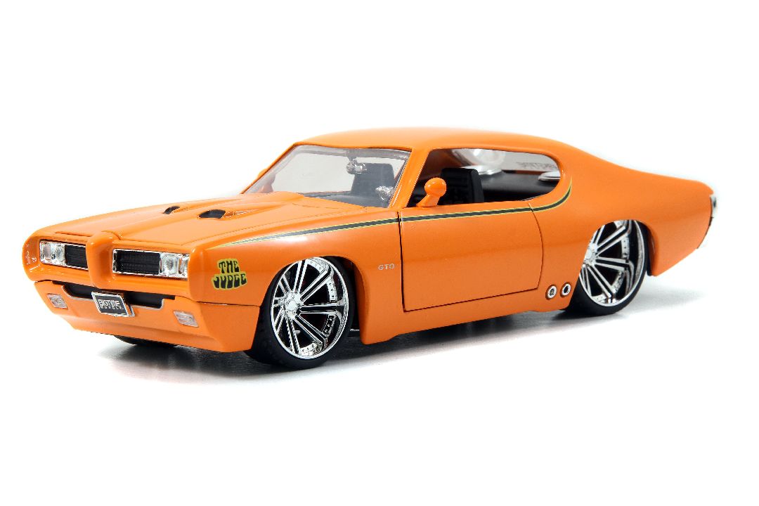 Jada 1/24 "BIGTIME Muscle" 1969 Pontiac GTO Judge - Click Image to Close