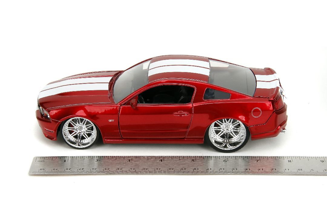 Jada 1/24 "BIGTIME Muscle" 2010 Ford Mustang GT