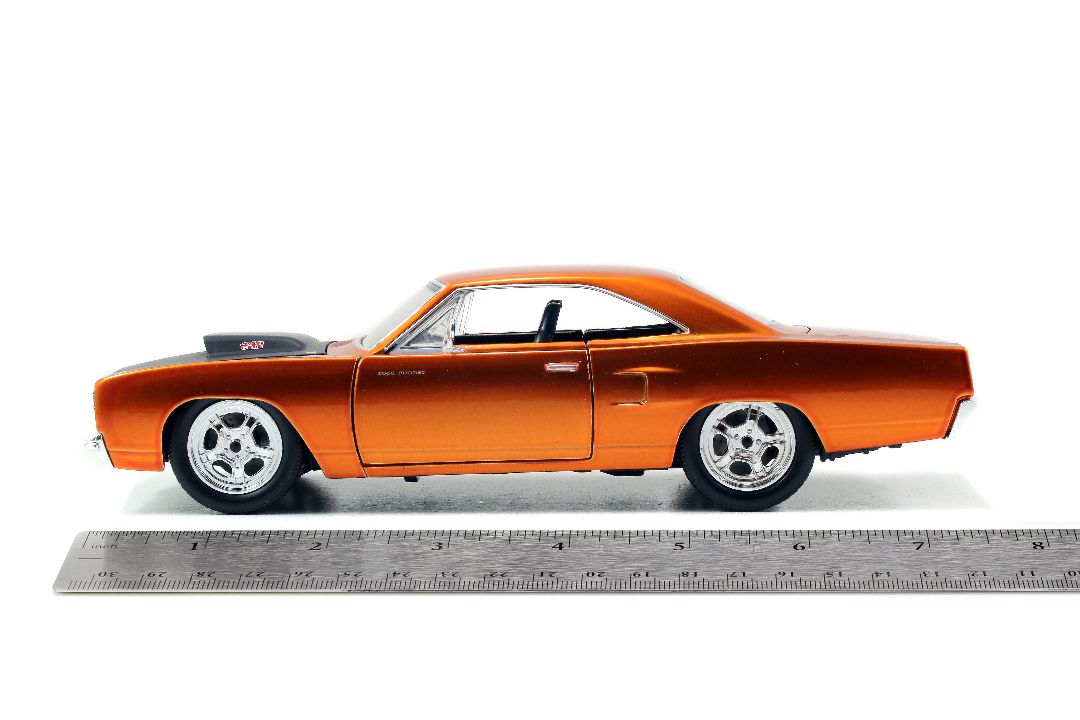 Jada 1/24 "Fast & Furious" Dom's 1970 Plymouth Road Runner - Click Image to Close