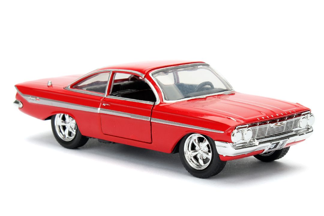 Jada 1/32 "Fast & Furious" Dom's Chevy Impala - Red - Click Image to Close