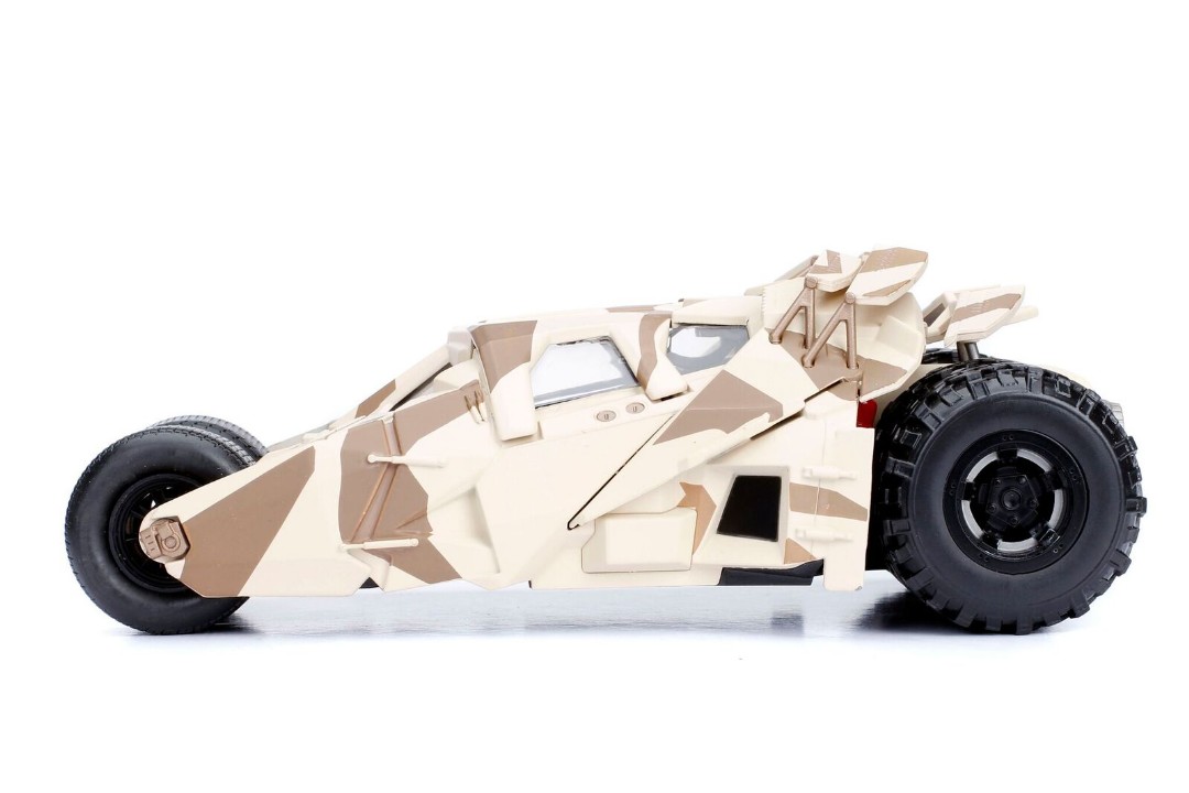 Jada 1/24 "The Dark Knight" Batmobile (Camo Version) - 2008 - Click Image to Close