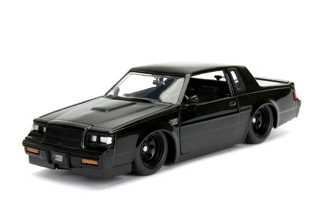 Jada 1/24 "Fast & Furious" Dom's Buick Grand National - Click Image to Close