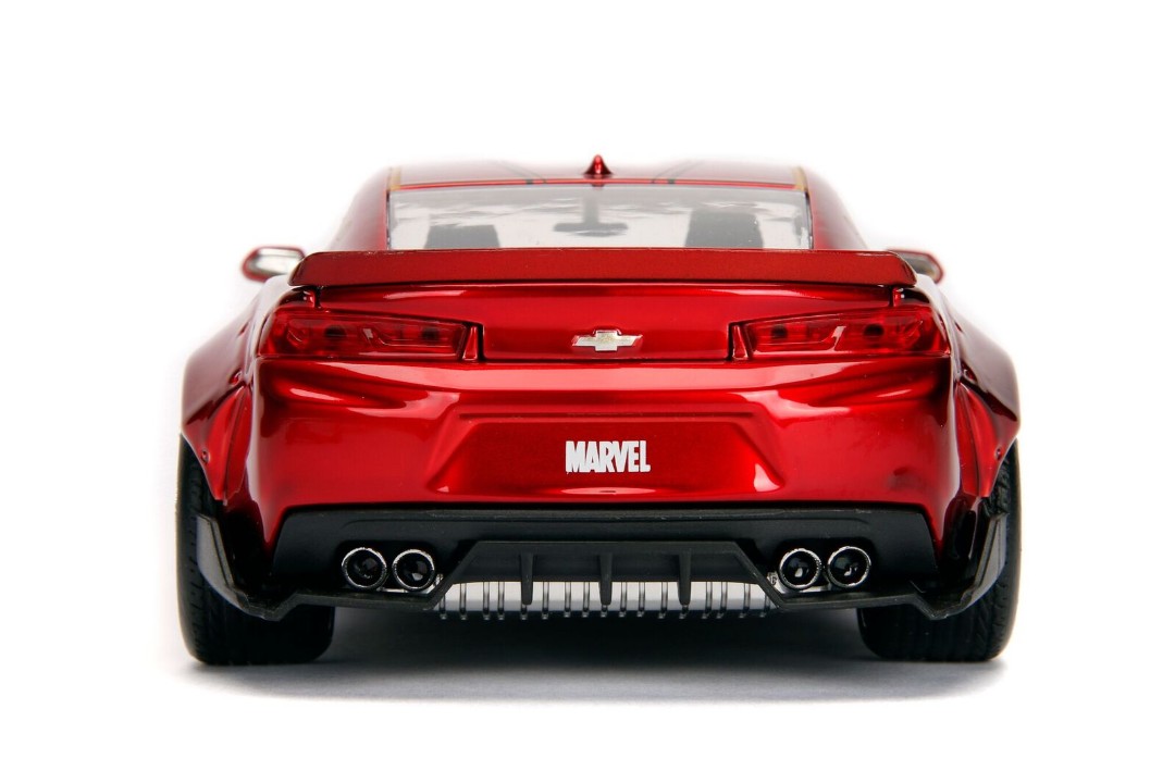 Jada 1/24 "Hollywood Rides" 2016 Chevy Camaro SS w/ Ironman - Click Image to Close