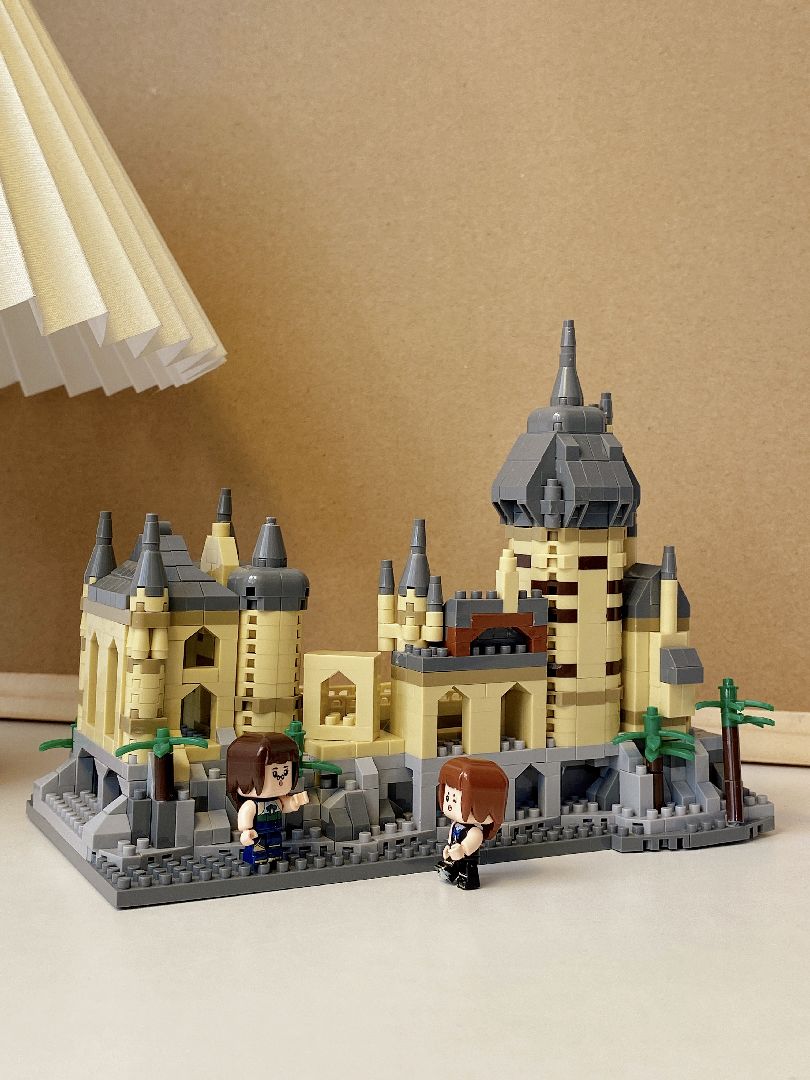 KOCO Magic castle - 1132 Pieces