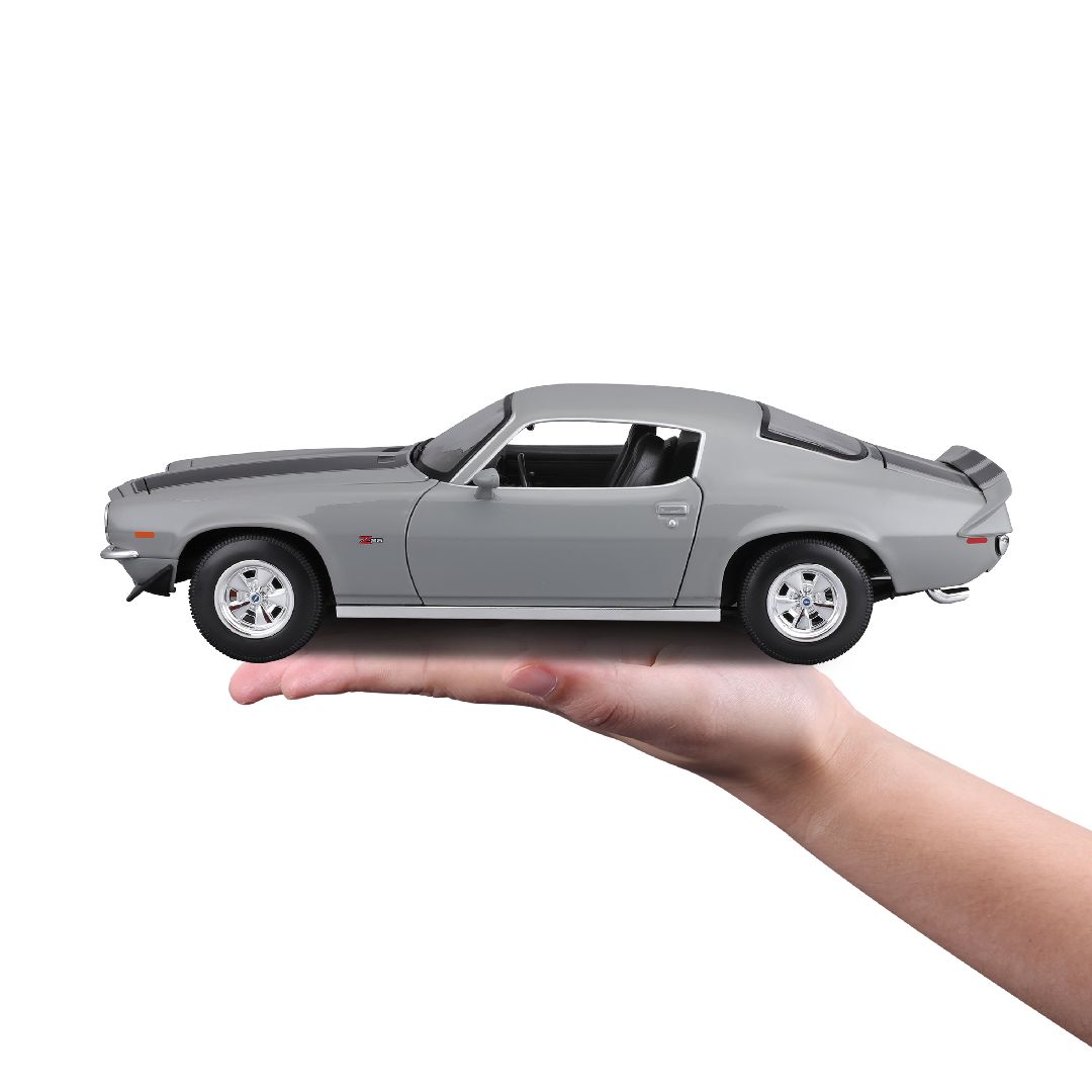Maisto 1/18 SE 1971 Chevrolet Camaro - Gray