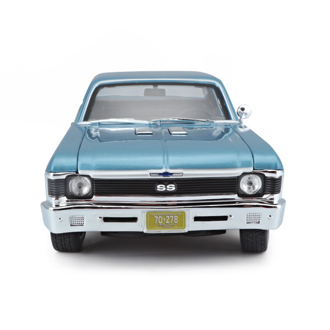 Maisto 1/18 SE 1970 Chevrolet Nova SS Coupe - Metallic Blue
