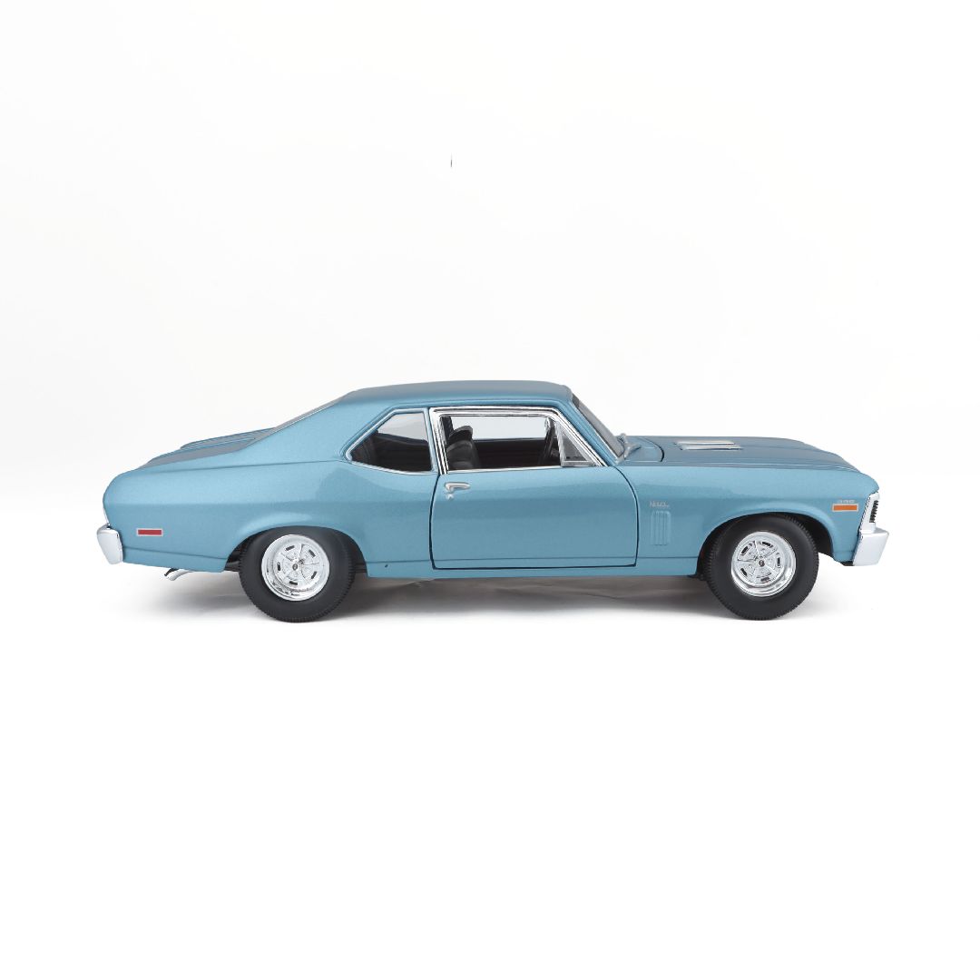 Maisto 1/18 SE 1970 Chevrolet Nova SS Coupe - Metallic Blue