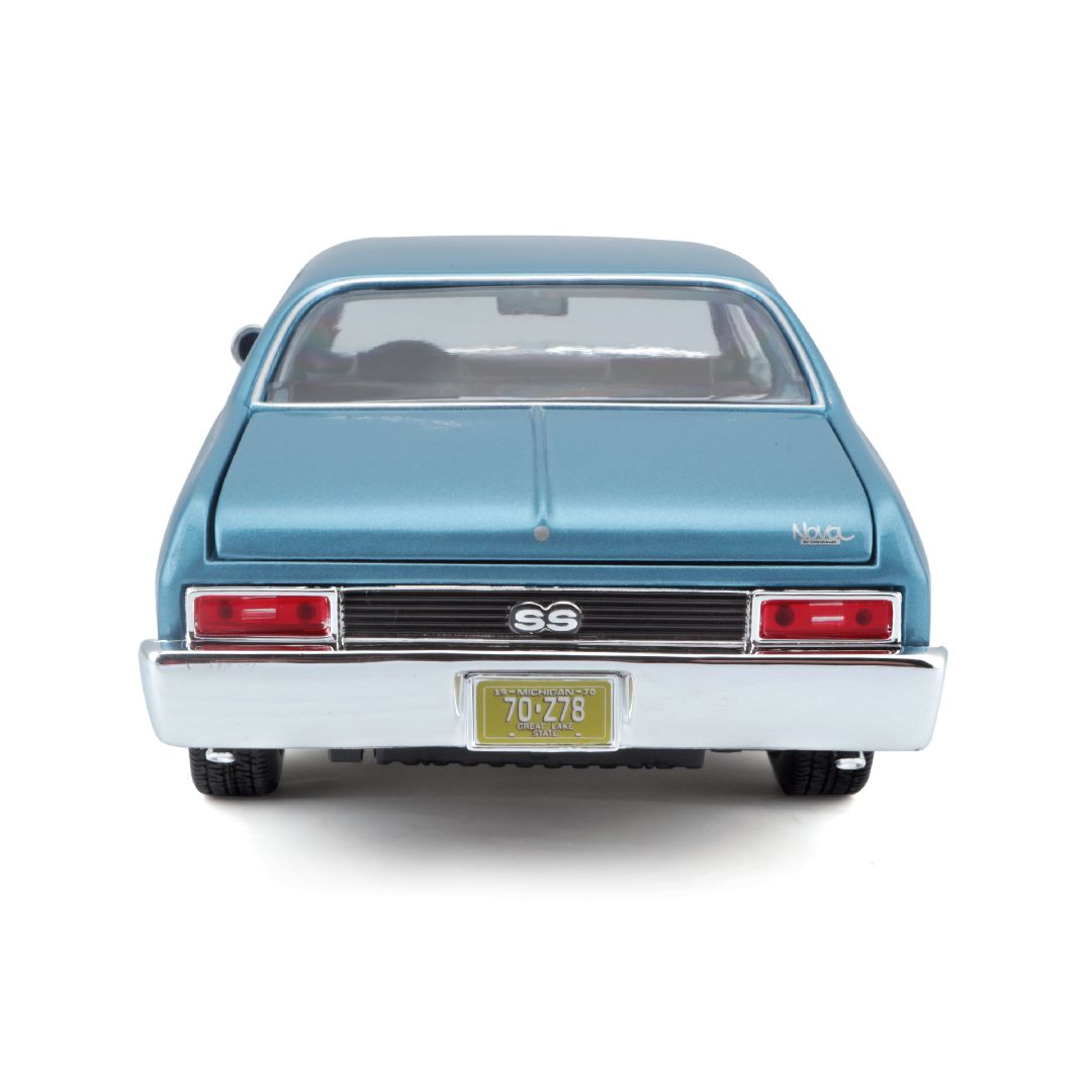 Maisto 1/18 SE 1970 Chevrolet Nova SS Coupe - Metallic Blue