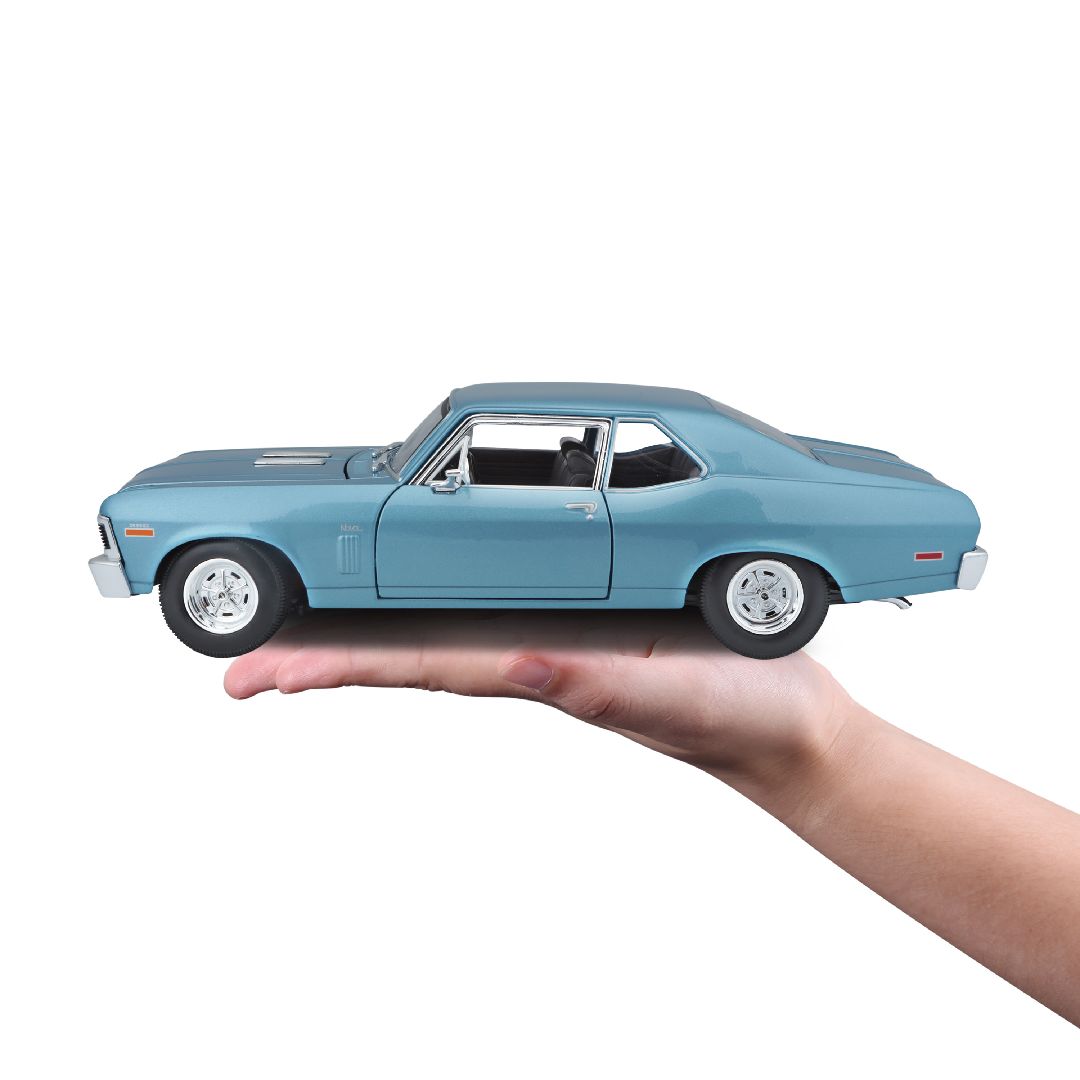 Maisto 1/18 SE 1970 Chevrolet Nova SS Coupe - Metallic Blue