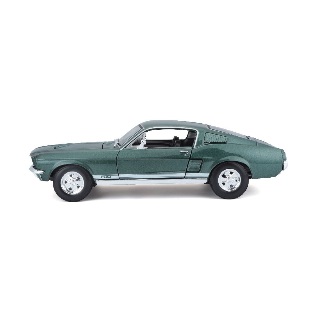 Maisto 1/18 SE 1967 Ford Mustang GTA Fastback - Metallic Green