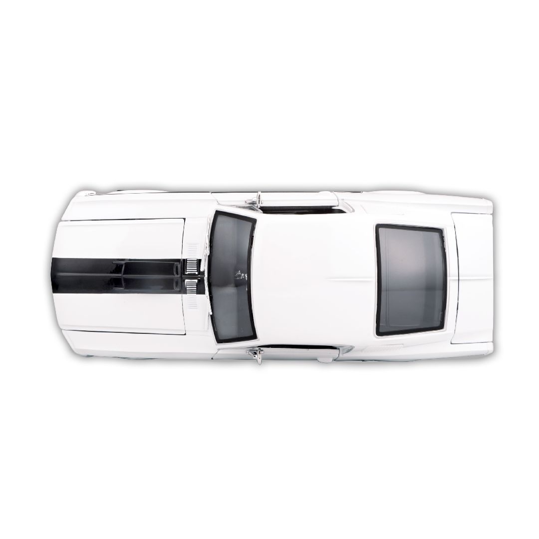 Maisto 1/18 SE 1968 Ford Mustang GT Cobra Jet - White