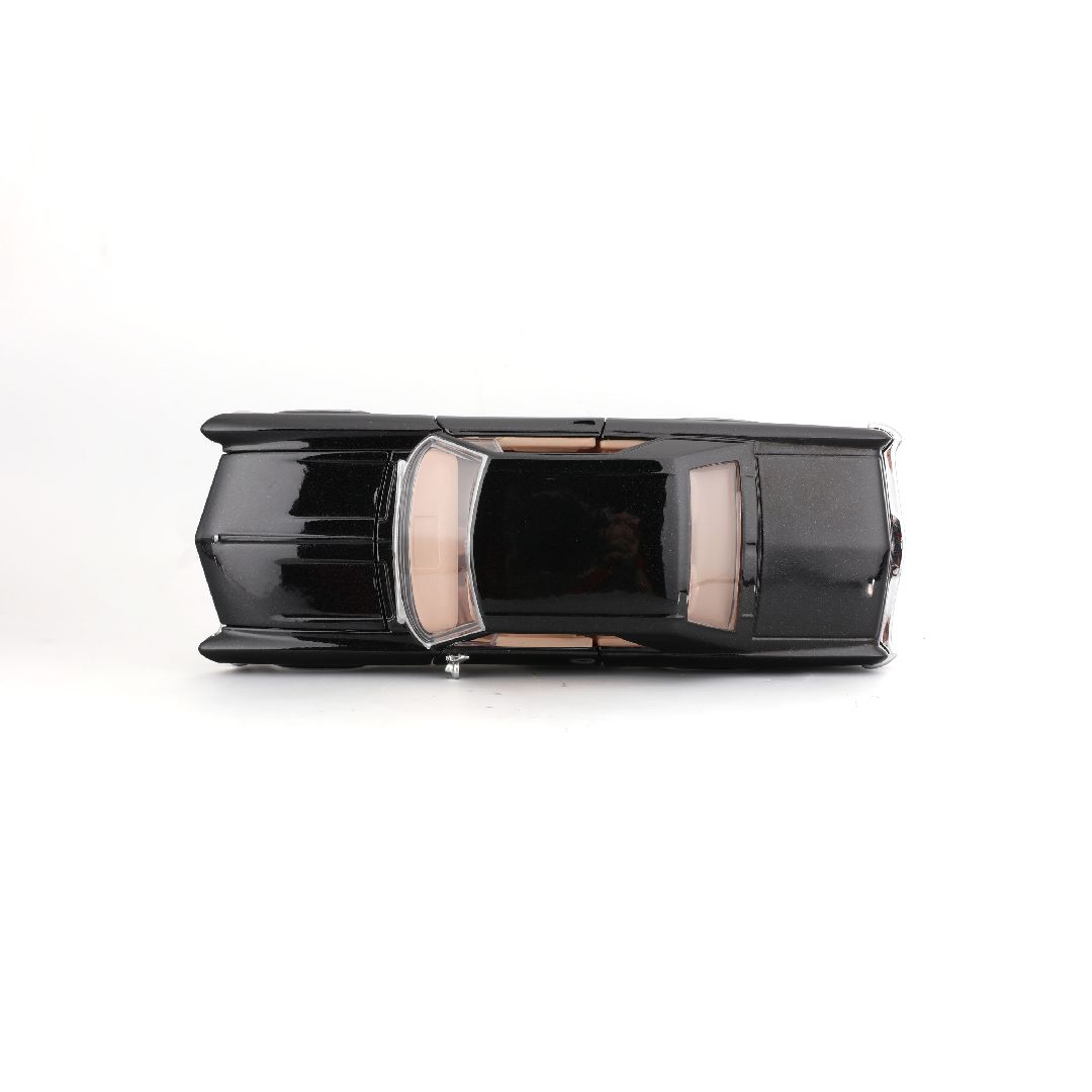 Maisto 1/26 SE 1965 Buick Riviera - Black