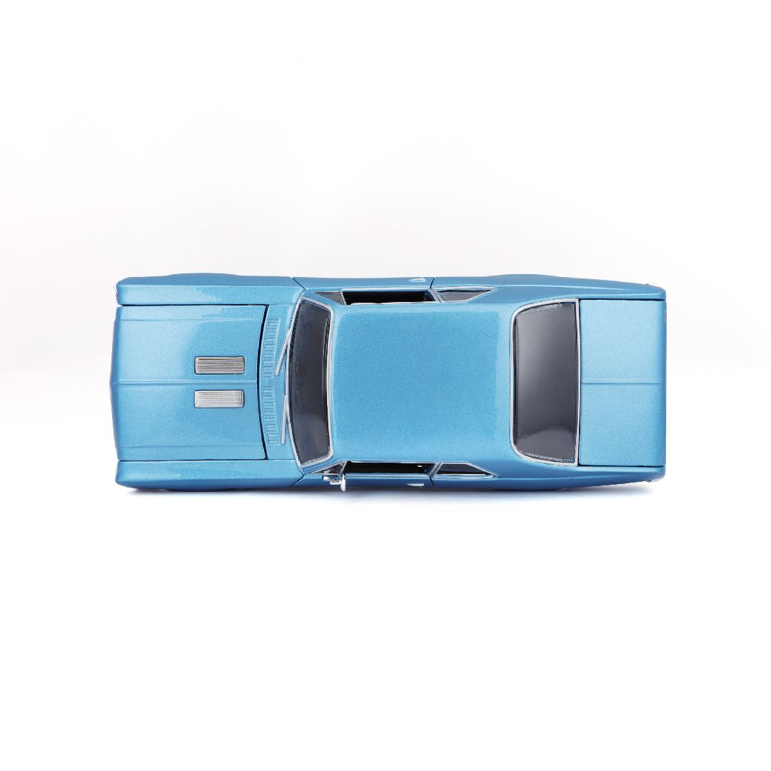 Maisto 1/24 SE 1970 Chevrolet Nova SS - Metallic Blue