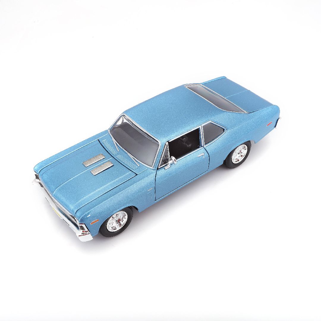 Maisto 1/24 SE 1970 Chevrolet Nova SS - Metallic Blue
