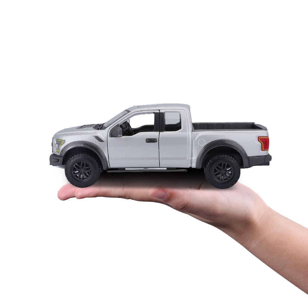 Maisto 1/24 SE Trucks 2017 Ford F150 Raptor - Metallic Grey