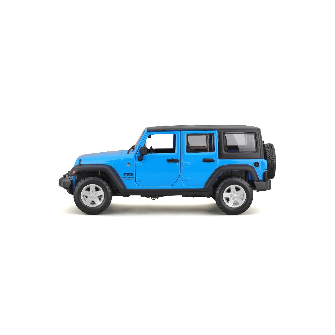Maisto 1/24 SE Trucks 2015 Wrangler Unlimited - Blue/White