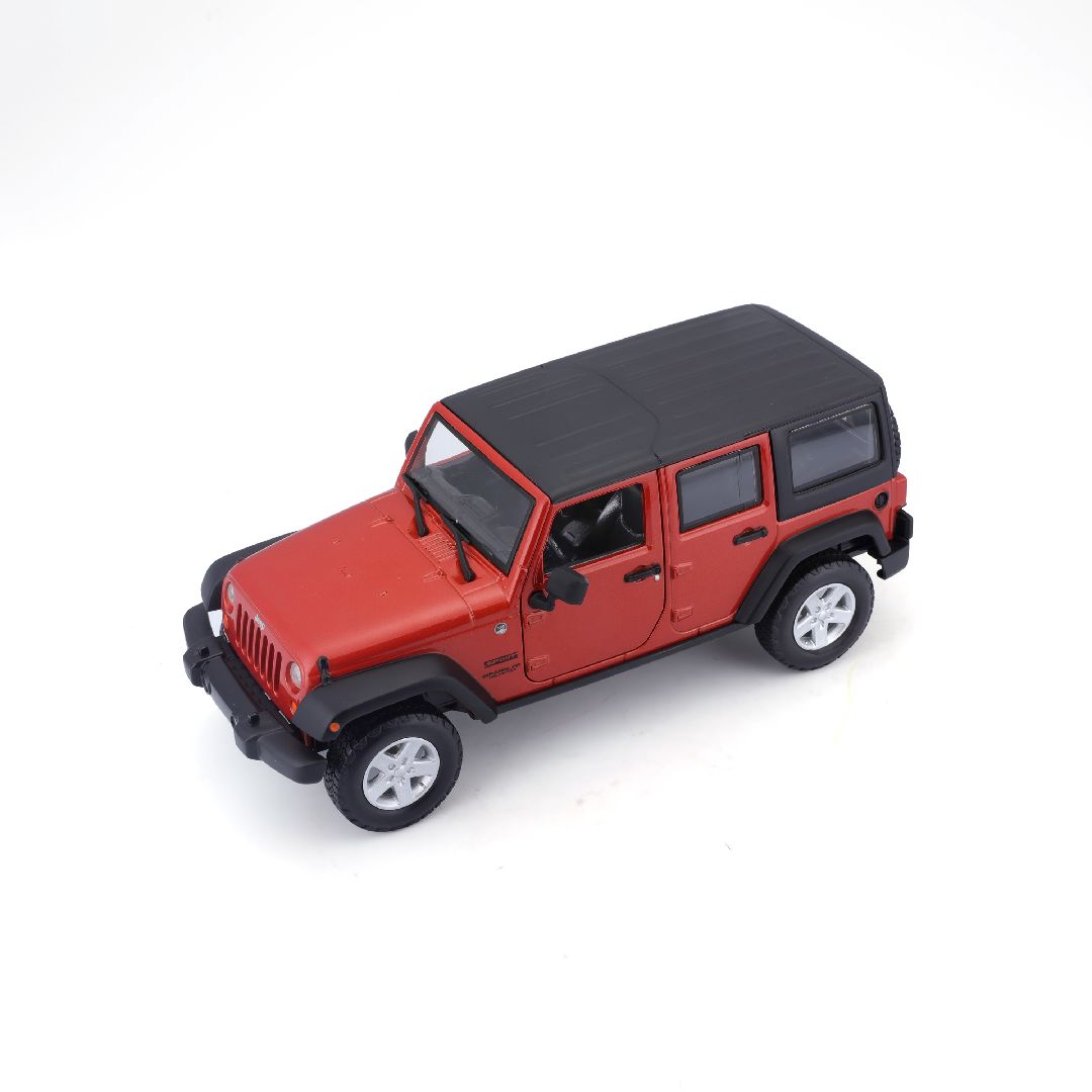 Maisto 1/24 SE Trucks 2015 Wrangler Unlimited - Metallic Orange