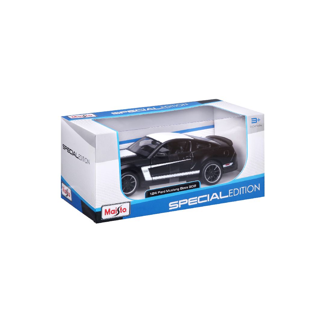 Maisto 1/24 SE 2012 Ford Mustang Boss 302 - Matte Black